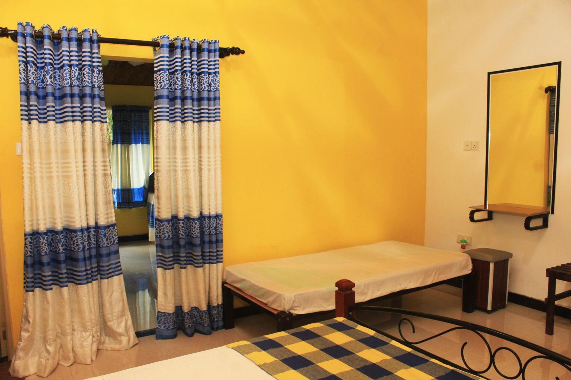 Gimhani Guest House Habarana Exterior foto